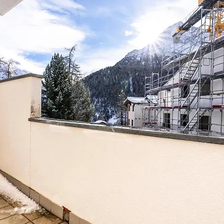 Haus Butterfly, סאס פה