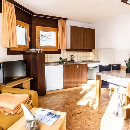 Haus Butterfly, * Saas-Fee